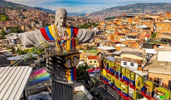 Comuna 13 Transformation - 10